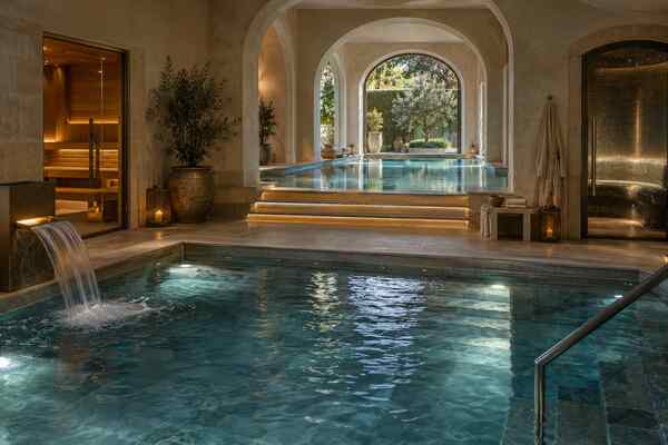Rowhill Grange Hotel and Utopia Spa